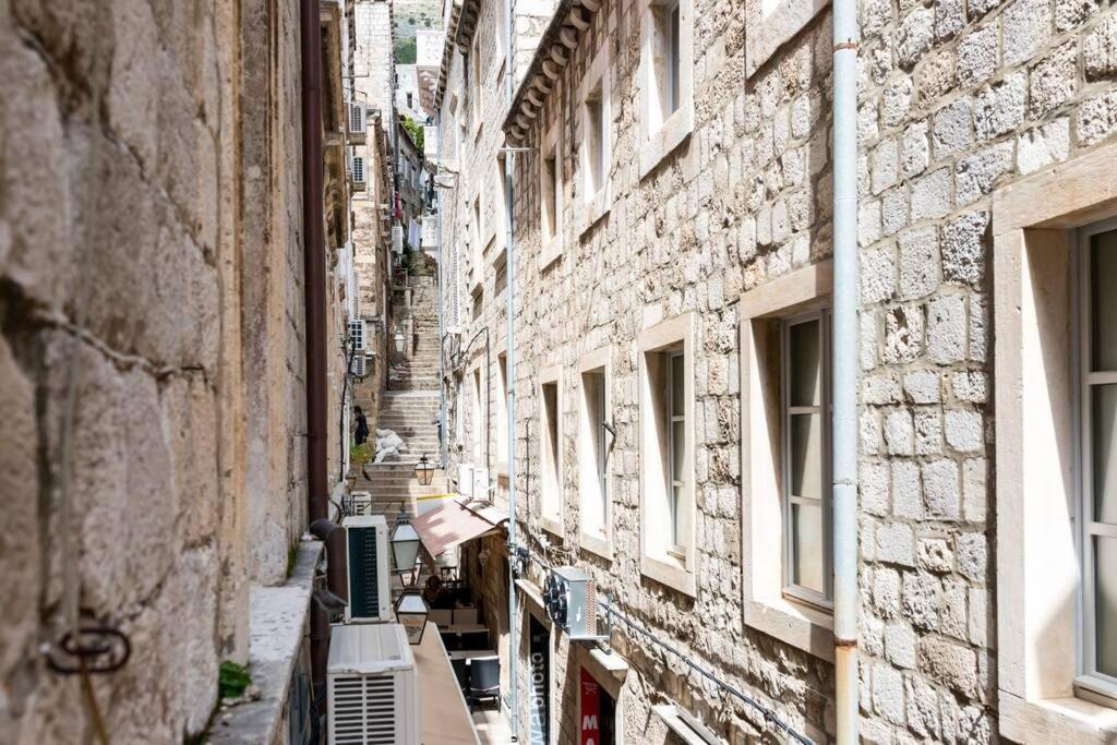 Carpe Diem Apartment On The Main Street - Stradun Ragusa Esterno foto
